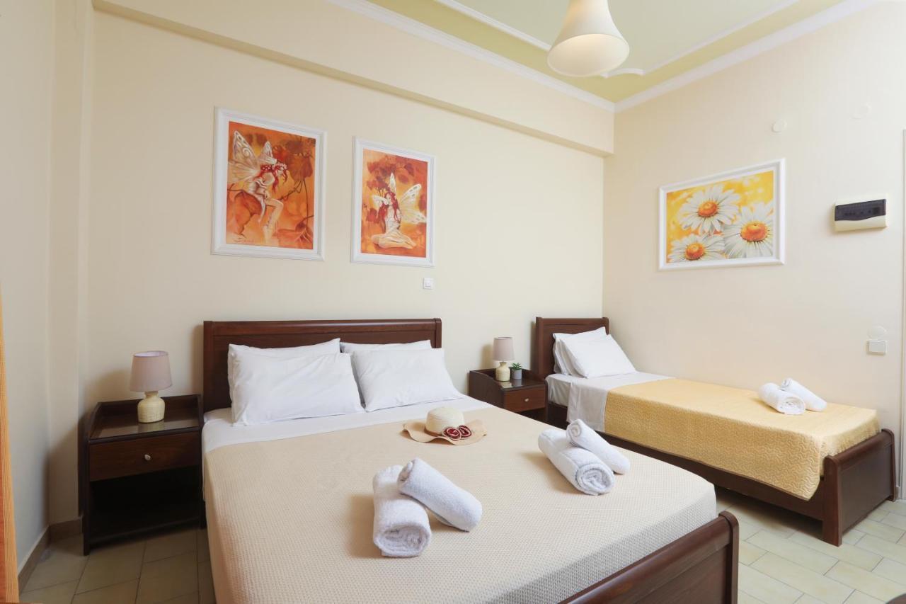 Molfetta Beach Hotel Гувия Екстериор снимка